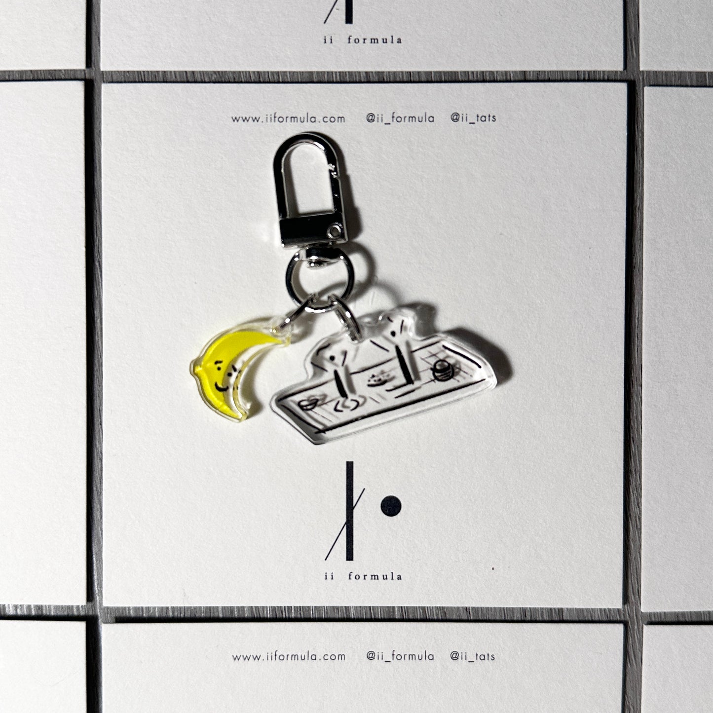 picnic, moon - keychain